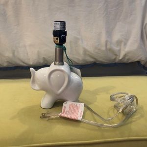 Elephant Lamp NWT